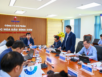 Đoàn công tác của PVN làm việc tại BSR