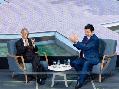 Đối thoại giữa vị tỷ phú người Ấn Độ với giới CNTT Việt Nam dưới sự dẫn dắt của ông Trương Gia Bình