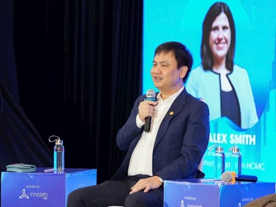 Với sự lãnh đạo của Nhà sáng lập Nguyễn Hồ Nam, Tập đoàn Bamboo Capital xây dựng hoạt động kinh doanh theo triết lý phụng sự xã hội, và đã ghi dấu ấn ở cả 3 lĩnh vực của ESG bao gồm Môi trường (Environment), Xã Hội (Social) và Quản trị minh bạch (Governance).