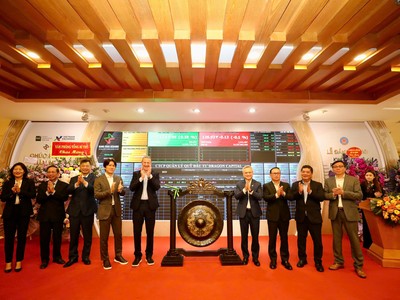 Cổ phiếu DCV của Dragon Capital tăng trần ngày chào sàn