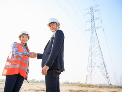 ABBank ưu đãi vốn vay cho doanh nghiệp đầu tư hạ tầng điện, giao thông và công nghệ chiến lược