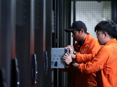 FPT ký hợp đồng AI hàng chục triệu USD với tập đoàn vật liệu hàng đầu thế giới 