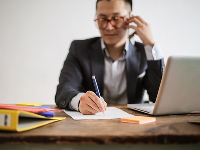 Bản lĩnh doanh nhân trong vòng xoáy AI 