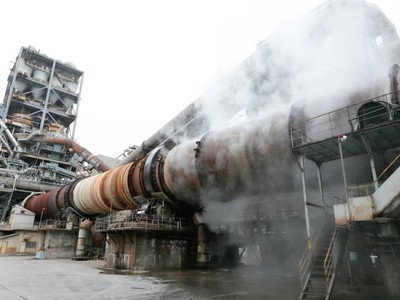 Xi măng Sài Sơn (SCJ) chào bán 20 triệu cổ phiếu cho Chủ tịch HĐQT để huy động vốn trả nợ ngân hàng 