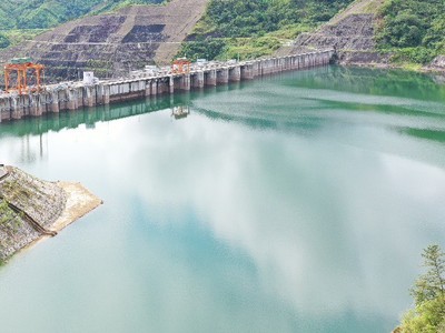 Miền Bắc vào đợt nắng nóng mới, tăng huy động nguồn thủy điện