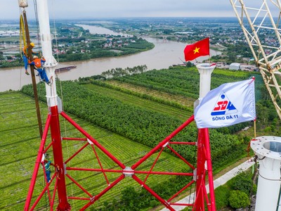 Sông Đà (SJG) chào bán toàn bộ hơn 4,1 triệu cổ phiếu Sông Đà 11 (SJE) với giá gấp 3 lần thị giá