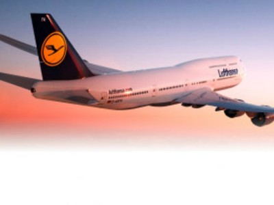 Với chính sách giá rẻ, các hãng hàng không Trung Đông sẽ gây sức ép lên Air France, Vietnam Airlines và các hãng châu Á khác