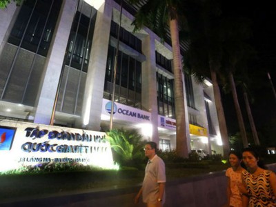 Trên tòa nhà của Tập đoàn Dầu khí quốc gia Việt Nam có sự hiện diện của thương hiệu OceanBank