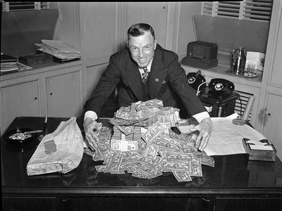 Sự thật về 2 khái niệm: Tiền bạc và Hạnh phúc