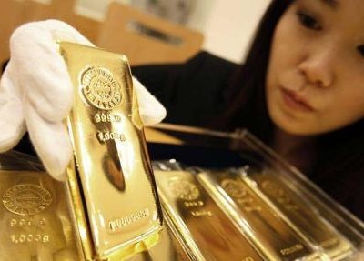 Vàng vọt tăng trở lại, USD tiếp tục giảm