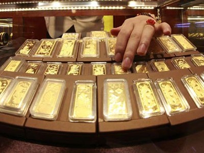 Căng thẳng Nga - Ukraine giữ vàng trên ngưỡng 1.300 USD/ounce