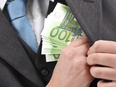 Hơn 150 tội phạm kinh tế Trung Quốc đang lẩn trốn tại Mỹ