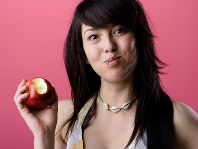 Ăn “trái cấm” để chọc tức Putin