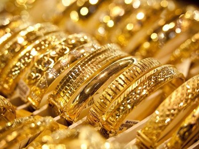 Bị chốt lời, vàng giảm mạnh