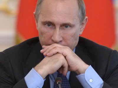 Cố lẩn tránh, “thảm họa” vẫn đang bám đuổi Putin