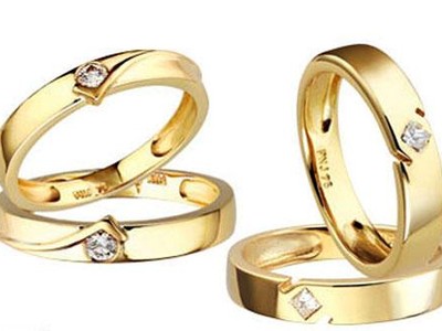 Vàng PNJ tiếp tục giảm mạnh, USD tự do tiếp tục tăng mạnh