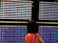 Đến năm 2010, giá trị vốn hóa TTCK đạt 50% GDP và đến năm 2020 đạt 70% GDP