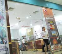 Tập đoàn tài chính - ngân hàng: tham vọng và thực tế