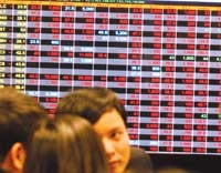 VN-Index giảm sâu, giảm mạnh vừa qua là do lượng cung lớn từ các tổ chức.