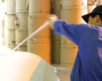 Quy trình cổ phần hoá chưa sát thực tế, còn rườm rà, phức tạp nên đã kéo dài thời gian cổ phần hoá.