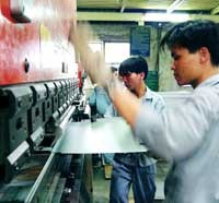 Tái cấu trúc tài chính là nhu cầu thiết thực và cấp bách đối với nhiều doanh nghiệp hiện nay. Ảnh: Đức Thanh.