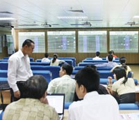 Nhà đầu tư “lướt sóng” hoan hỉ với khoản lời 10 - 30% trong đợt thị trường tăng giá vừa qua.