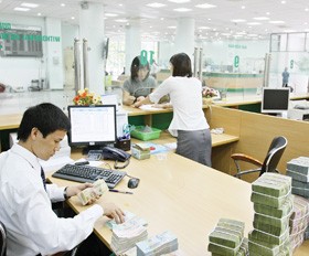 Dư nợ cho vay chứng khoán trên toàn hệ thống ngân hàng lên đến 12.000 tỷ đồng.