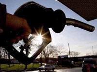 Giá dầu giảm xuống 65 USD/thùng vào đầu 2010?