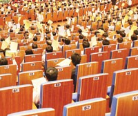 Ai sẽ thổi còi nếu DN áp tỷ lệ 51% tại đại hội?