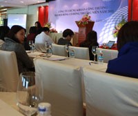 Nhiều DN cho rằng, quy định việc tổ chức ĐHCĐ lần 1 phải có 65% số cổ đông có quyền biểu quyết tham dự là rất khó khăn cho DN. Trong ảnh là ĐHCĐ thường niên năm 2011 của CTCK Vietinbank (Ảnh: Quang Sơ