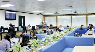 Tháng 3 quyết định triển vọng TTCK 2011