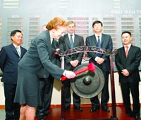 Cần thấu hiểu và ứng xử chuẩn mực hơn với TTCK