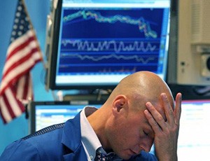 Phố Wall có phiên giảm mạnh nhất trong năm 2012