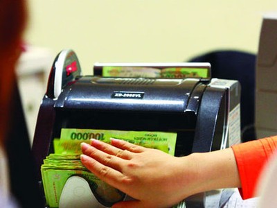 Phó Thống đốc: "Trần lãi suất huy động là lựa chọn bắt buộc ở thời điểm này"