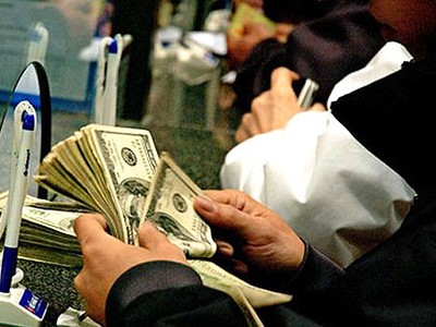 Lương "khủng" CEO ngân hàng Việt: 20 tỷ đồng/năm