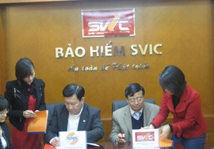 Vì sao cổ đông SVIC phủ quyết mọi tờ trình?