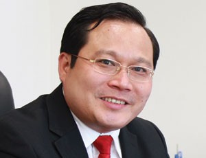 Ông Phan Huy Khang 
