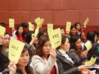 Bầu dồn phiếu, có cần đạt tỷ lệ biểu quyết tối thiểu?