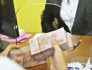 Giao dịch từ 300 triệu đồng phải báo cáo