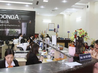 Năm 2013 đã sớm qua với ngân hàng!