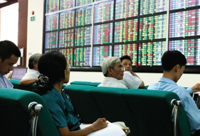 Ai sợ thôn tính doanh nghiệp?