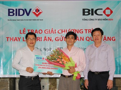BIC trao giải cho khách hàng trung thưởng
