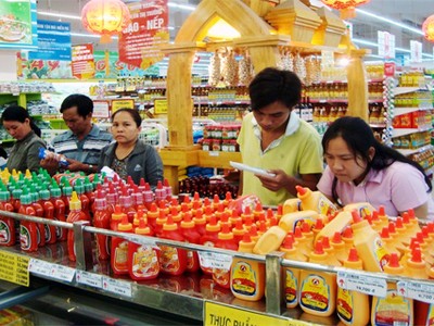 Rầm rộ đầu tư siêu thị: ai hốt tiền?