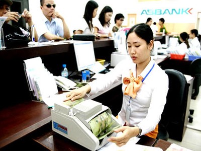 EVN bán 5,25% vốn ABBank cho Geleximco đưa Geleximco trở thành cổ đông nắm lượng lớn cổ phần của ABBank.