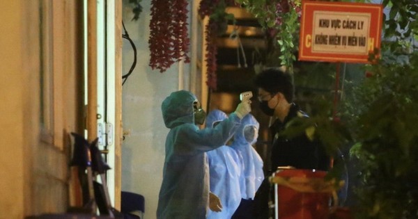 Huy động toàn ngành y tế, cán bộ nghỉ hưu tham gia chống dịch