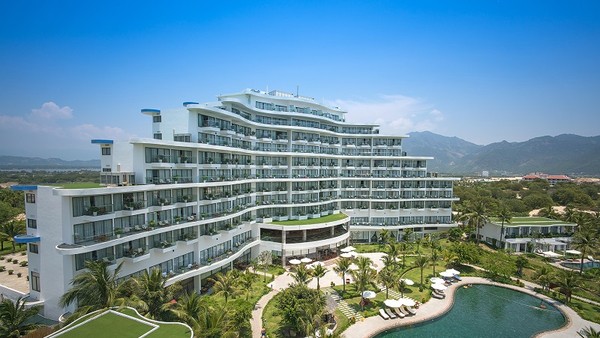 Riviera có không gian mở, thuận tiện cho họp lớp, team building kết hợp nghỉ dưỡng.