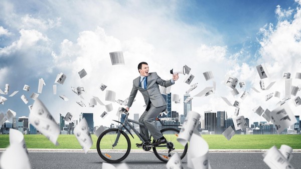 Thị trường tài chính 24h: Giá Bitcoin thiết lập đỉnh mới