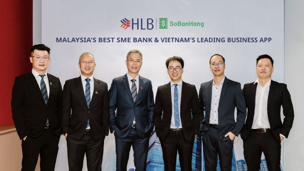 Ngày 13/10, Ngân hàng Hong Leong (HLB) chính thức ký kết hợp tác chiến lược với Sổ Bán Hàng nhằm hỗ trợ các hộ kinh doanh và doanh nghiệp nhỏ và vừa (MSME) vận hành hiệu quả hơn.