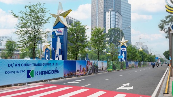 Dự án chỉnh trang làm mới tuyến đường Lê Lợi được Công ty cổ phần Đầu tư và Kinh doanh nhà Khang Điền hoàn tất đúng dịp Giáng sinh, chào năm mới 2026, góp phần xây dựng diện mạo đô thị TP.HCM hiện đại.