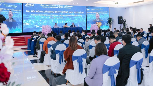 Việc tổ chức đại hội cổ đông theo hình thức trực tiếp kết hợp với bỏ phiếu điện tử đang dần thay thế phương thức bỏ phiếu giấy truyền thống